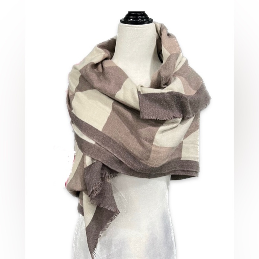 Checkered Scarf